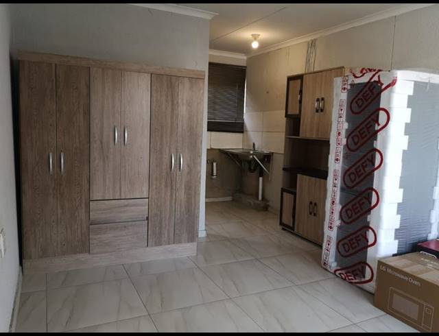 2 BEDROOM HOUSE FOR SALE IN COSMO CITY